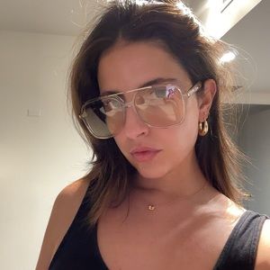 Meet your Posher, Nazanin